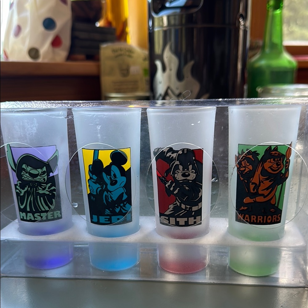 Star Wars Character Shot Glass Collection